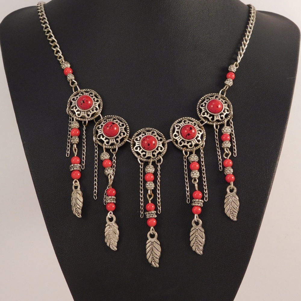 Vintage 70's Boho Southwestern Bib Necklace